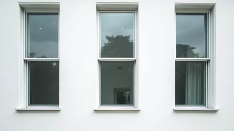 Białe okna jaka elewacja