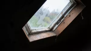 ile kosztuje wymiana okna dachowego